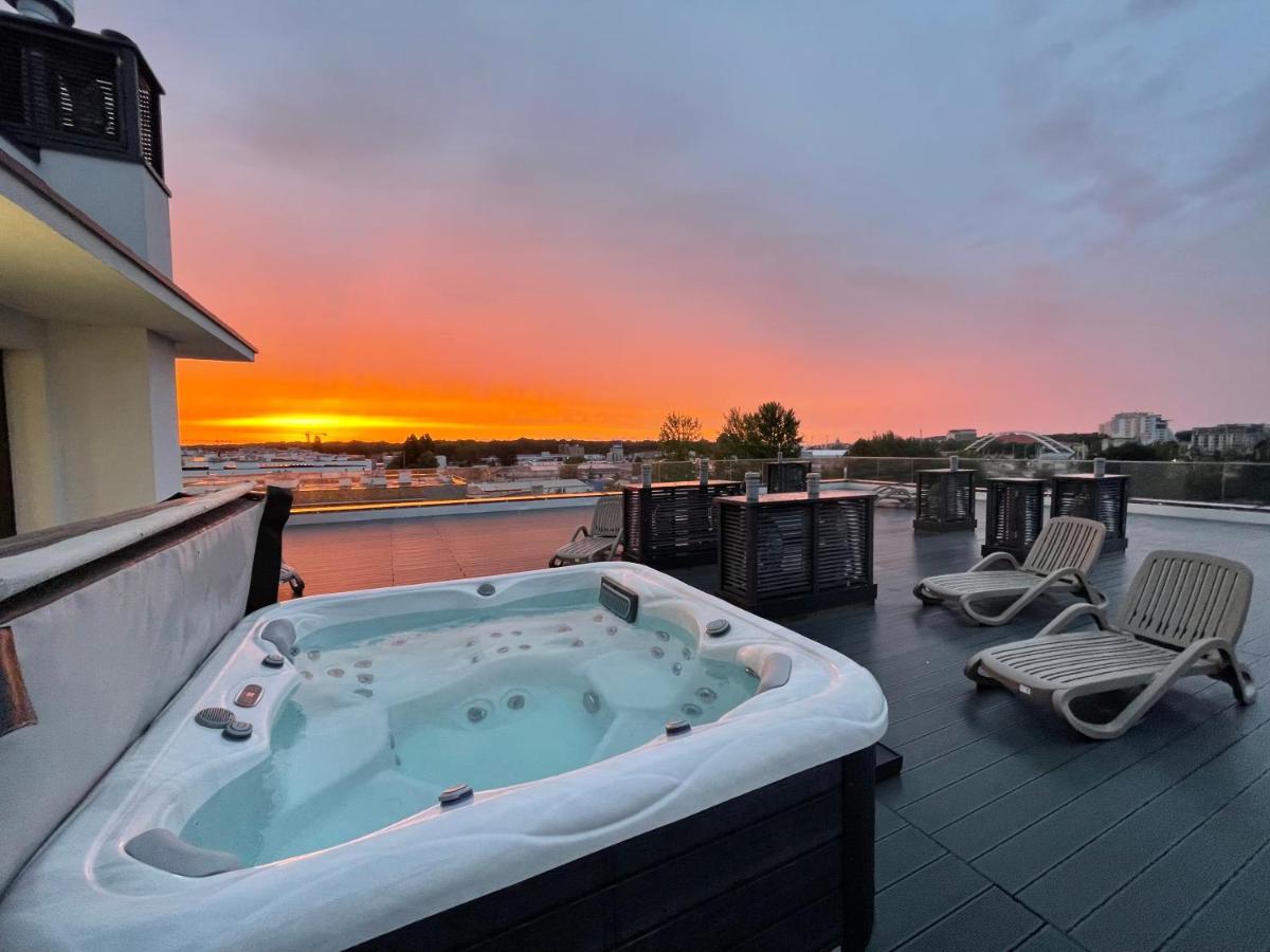 Apartamenty Polanowscy Baltic Marina Residence Z Mini Spa Kolobrzeg Ngoại thất bức ảnh